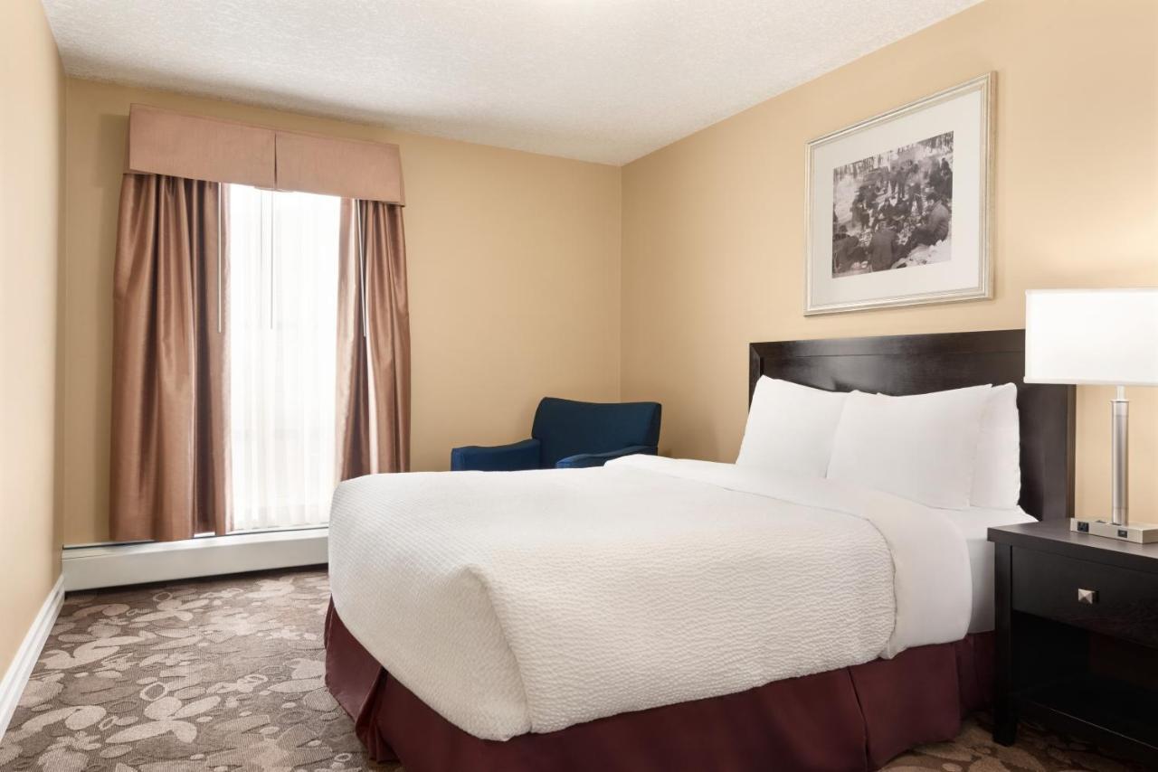 Nova Inn Yellowknife Ngoại thất bức ảnh