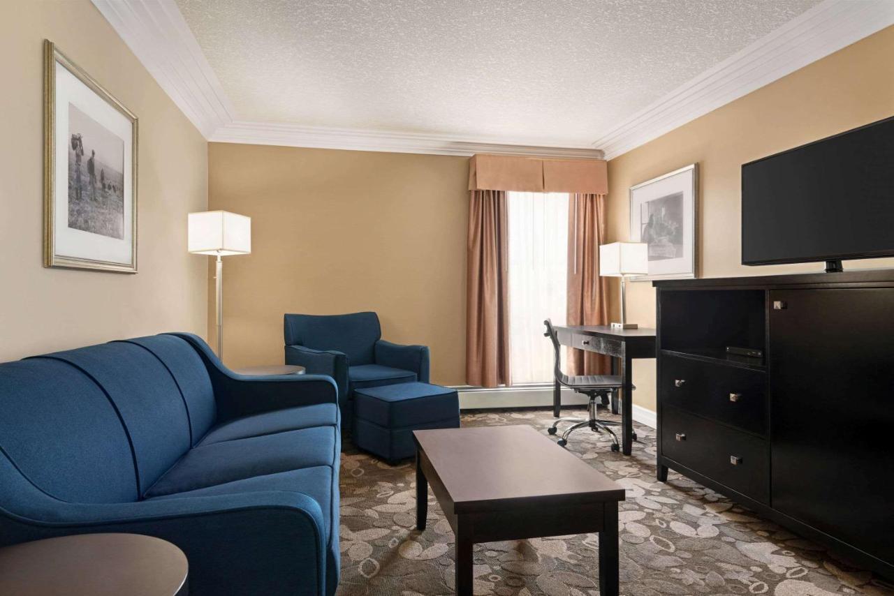 Nova Inn Yellowknife Ngoại thất bức ảnh